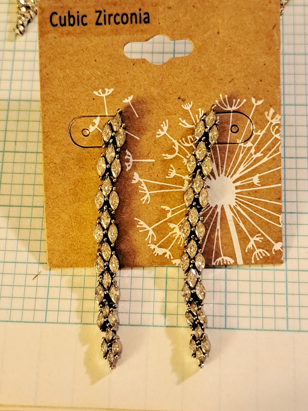Cracker Barrel NWT Silver-Tone CZ Drop Earrings